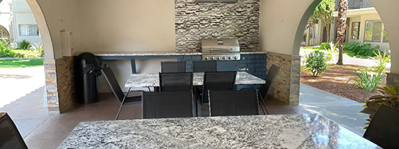 Vio Cerritos - Amenities
